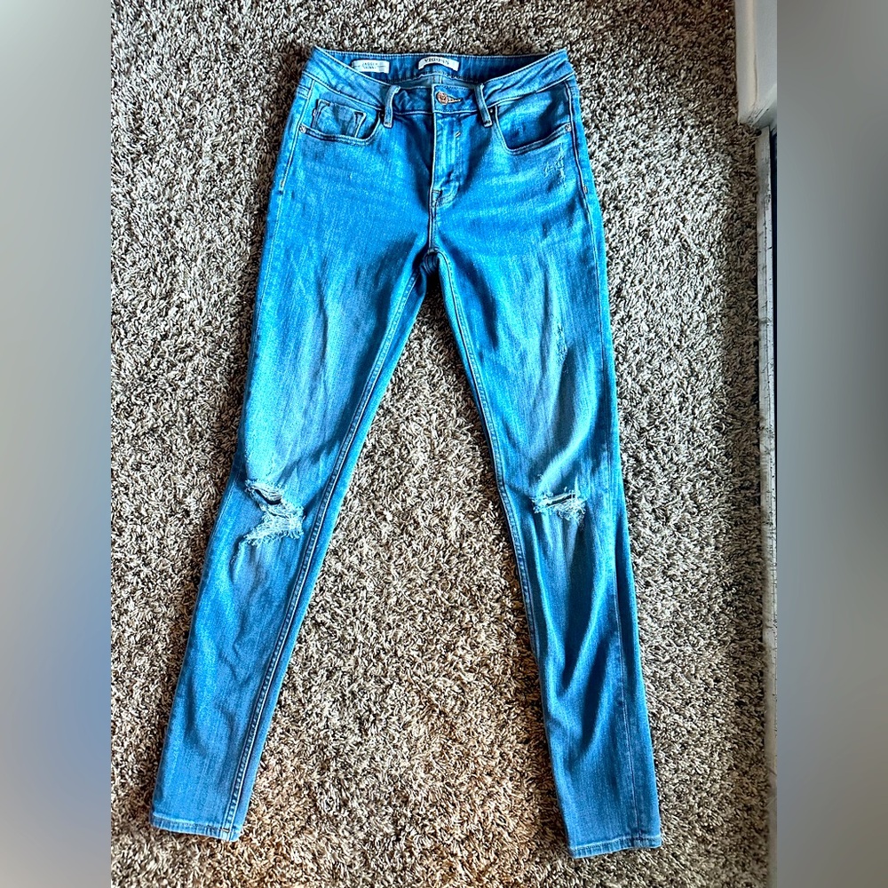 Vigoss jagger skinny jeans! Size 27 EUC